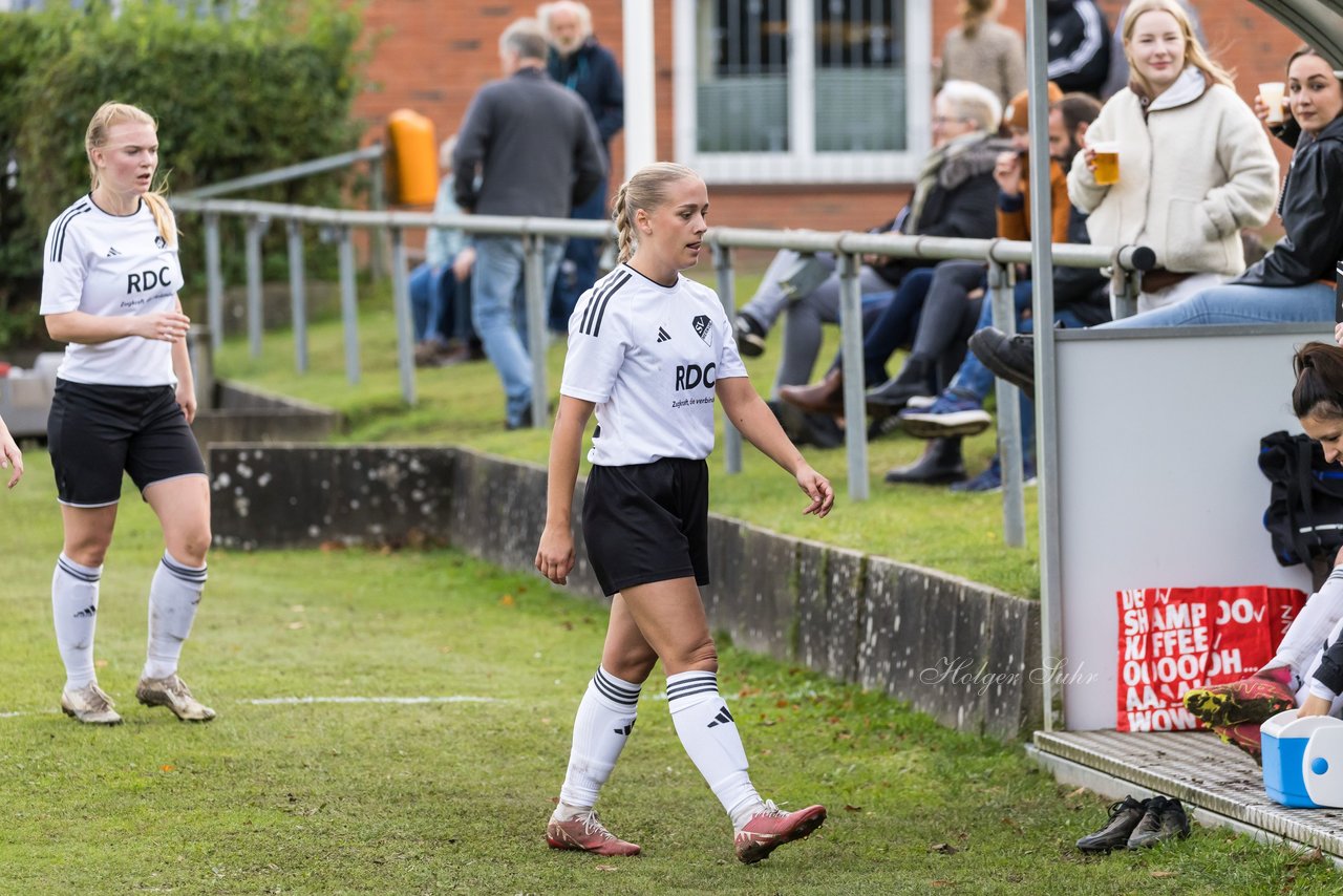 Bild 315 - F Merkur Hademarschen - SV Frisia 03 Risum Lindholm : Ergebnis: 0:1